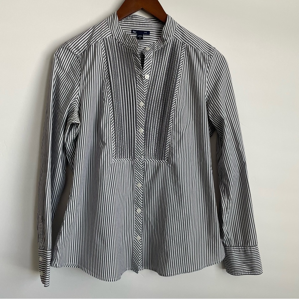 GAP button up shirt in charcoal gray and white stripe with pleated bib detail